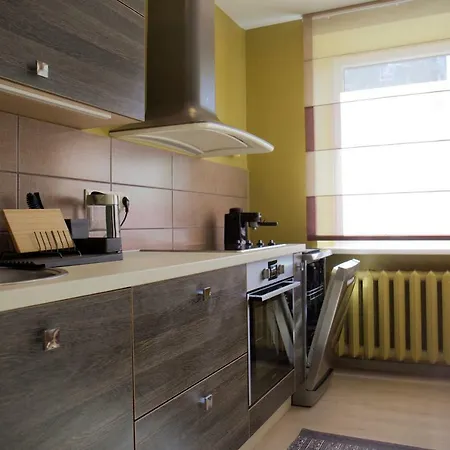 Artist'S Apartment - Near City Center Apartment