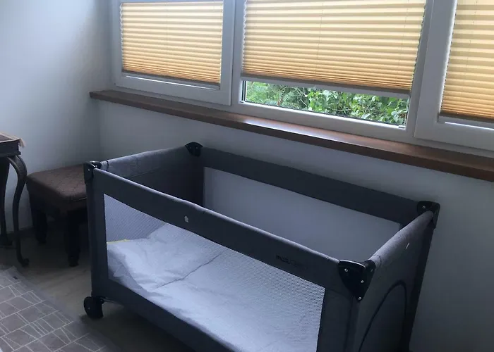 Artist'S Apartment - Near City Center Apartman